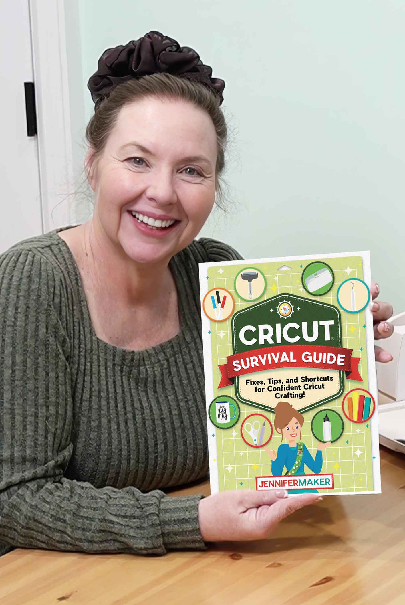 Jennifer with Cricut Survival Guide